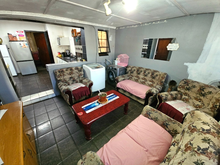 4 Bedroom Property for Sale in Beacon Valley Western Cape